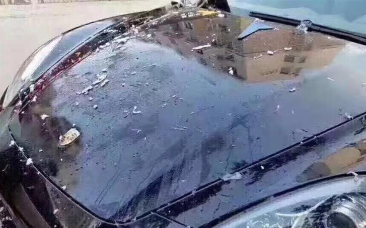 劣質(zhì)隱形車膠水跟車漆融合 劣質(zhì)隱形車膠水跟車漆融合